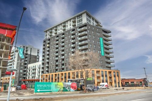 Entrée extérieure - 219-7227 Boul. Newman, Montréal (Lasalle), QC - Outdoor With Balcony With Facade
