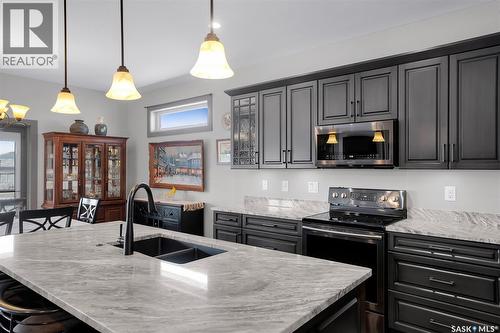 530 Dagnone Crescent, Saskatoon, SK - Indoor Photo Showing Kitchen With Double Sink With Upgraded Kitchen