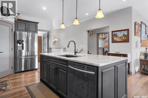 530 Dagnone Crescent, Saskatoon, SK - Indoor Photo Showing Kitchen With Stainless Steel Kitchen With Upgraded Kitchen