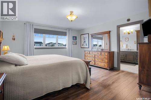 530 Dagnone Crescent, Saskatoon, SK - Indoor Photo Showing Bedroom