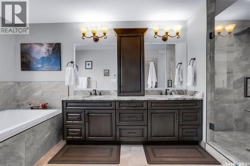 530 Dagnone Crescent, Saskatoon, SK - Indoor Photo Showing Bathroom