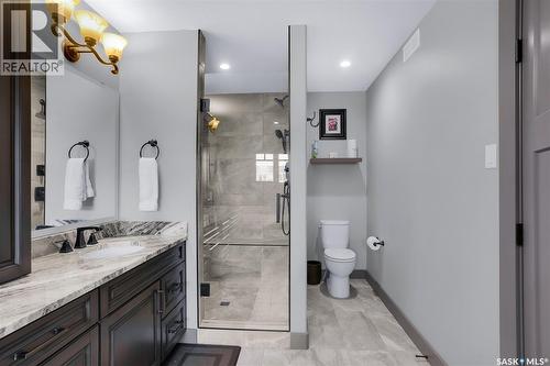 530 Dagnone Crescent, Saskatoon, SK - Indoor Photo Showing Bathroom