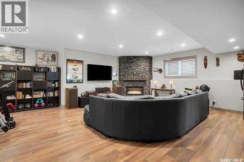 530 Dagnone Crescent, Saskatoon, SK - Indoor With Fireplace