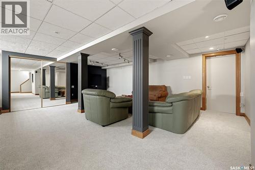 3330 Albert Street, Regina, SK - Indoor