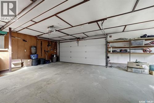 3330 Albert Street, Regina, SK - Indoor Photo Showing Garage