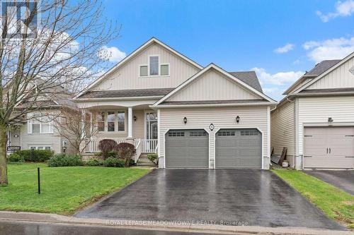 8 BONNETTE STREET  Halton Hills, ON L7J 2Z9