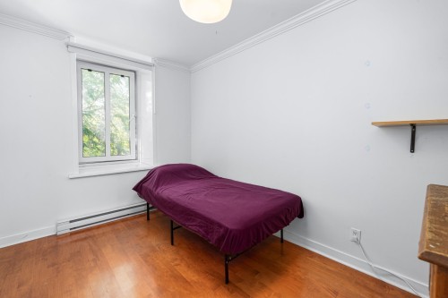 Bedroom - 2021 Rue De Bullion, Montréal (Ville-Marie), QC - Indoor Photo Showing Bedroom