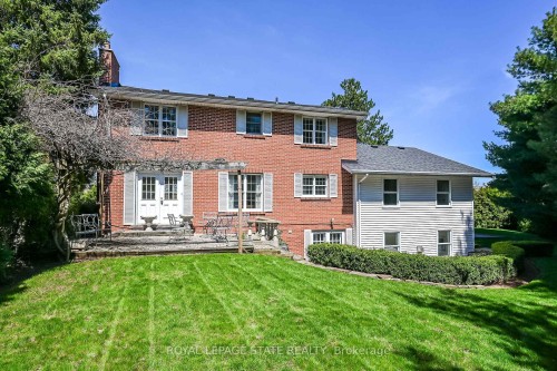 126 Forest Hill Crescent, Hamilton, ON - Outdoor