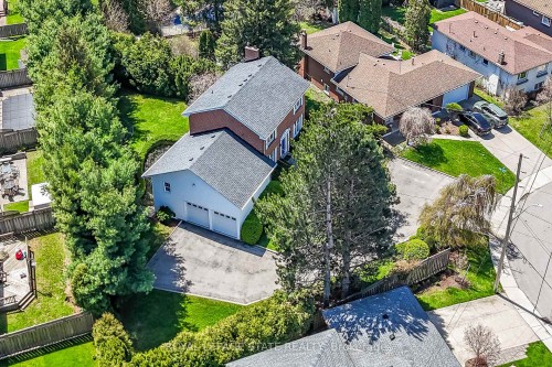 126 Forest Hill Crescent, Hamilton, ON - Outdoor