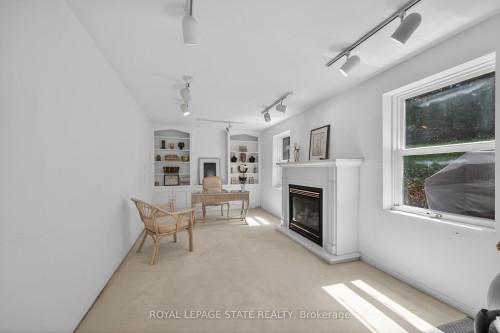 126 Forest Hill Crescent, Hamilton, ON - Indoor With Fireplace