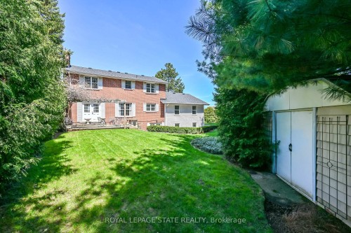 126 Forest Hill Crescent, Hamilton, ON - Outdoor