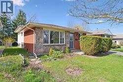 95 WEICHEL Street  Kitchener, ON N2M 2A7