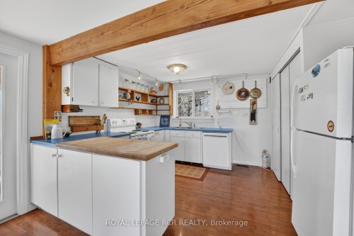 796343 3Rd Line E, Mulmur, ON - Indoor Photo Showing Kitchen