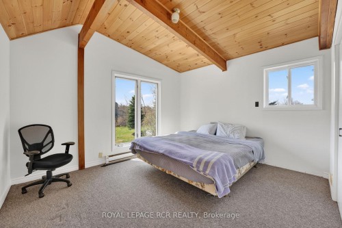 796343 3Rd Line E, Mulmur, ON - Indoor Photo Showing Bedroom