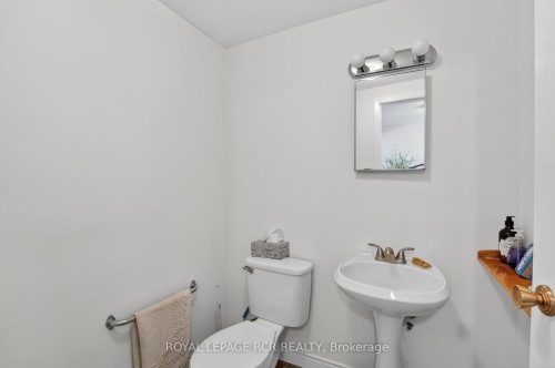 796343 3Rd Line E, Mulmur, ON - Indoor Photo Showing Bathroom