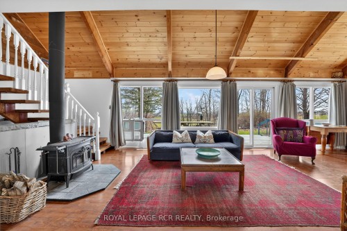 796343 3Rd Line E, Mulmur, ON - Indoor Photo Showing Living Room