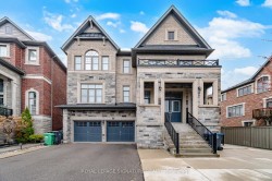 2-91 Roulette Crescent  Brampton, ON L7A 4R5