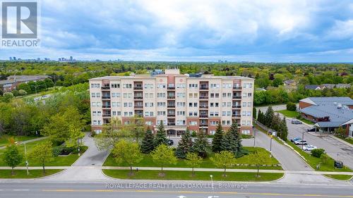 403 - 1499 Nottinghill Gate, Oakville, ON - Outdoor With View
