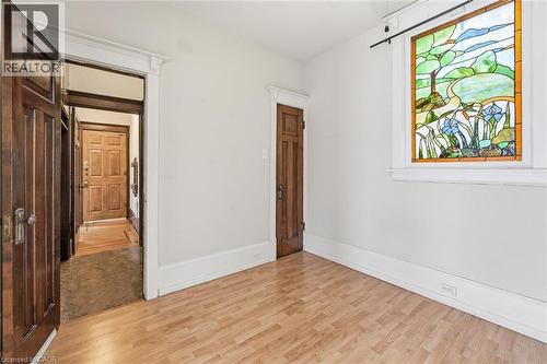 81 Carrick Avenue, Hamilton, ON - Indoor Photo Showing Other Room