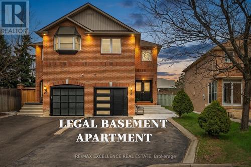 18 MANETT CRESCENT  Brampton, ON L6X 4X4
