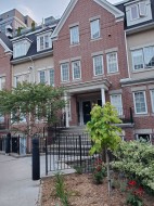 39-11 Niagara Street  Toronto, ON M5V 3N9