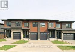 897 ROBERT FERRIE DRIVE Kitchener, ON N2R 0P2