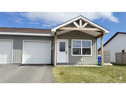 22 Colter ST Saint John, NB E2J 3B2