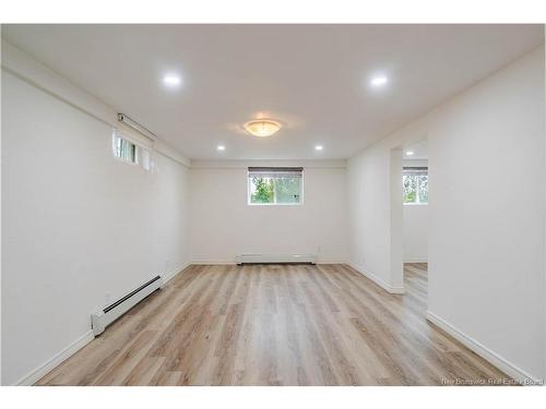 2 Robin Dr, Fredericton, NB 