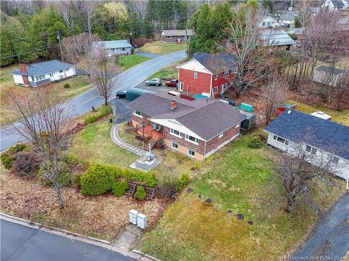2 Robin Dr, Fredericton, NB 