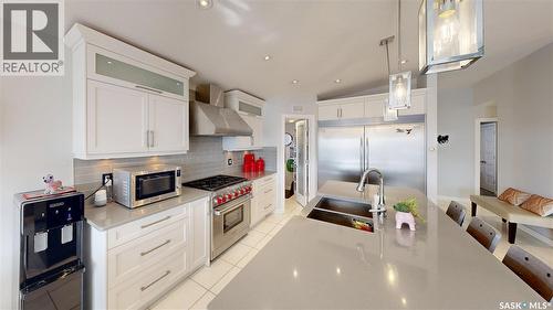 4369 Albulet Drive, Regina, SK - Indoor Photo Showing Kitchen With Double Sink With Upgraded Kitchen