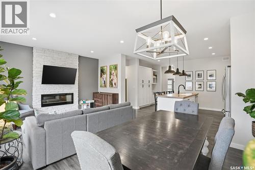 331 Dagnone Crescent, Saskatoon, SK 