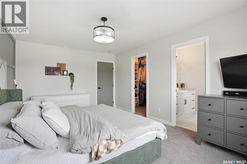 331 Dagnone Crescent, Saskatoon, SK 