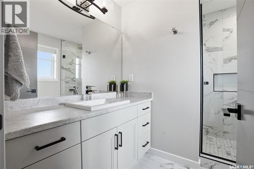 331 Dagnone Crescent, Saskatoon, SK 