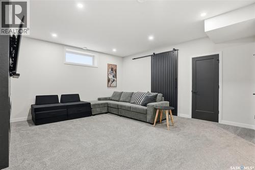 331 Dagnone Crescent, Saskatoon, SK 