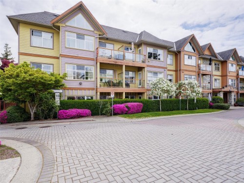 101-1959 Polo Park Crt  Central Saanich, BC V8P 2W6