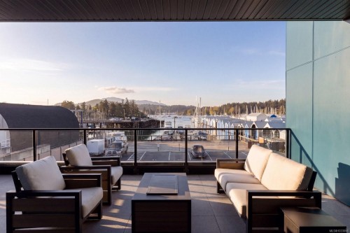201-2270 Harbour Rd, Sidney, BC 