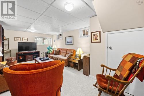 32 Canary Crescent, Halifax, NS 