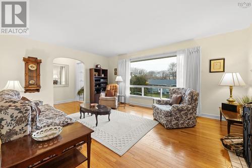 32 Canary Crescent, Halifax, NS 