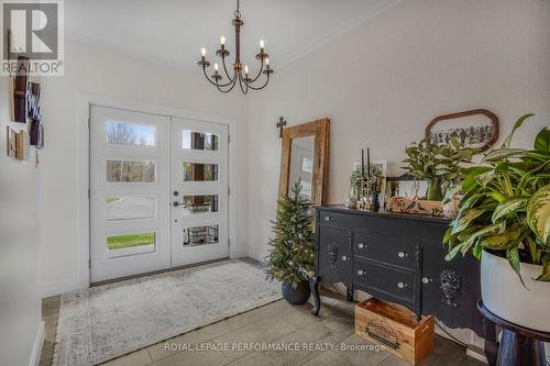 Foyer - Main house - 1560 Sandy Hill Road, Champlain, ON 