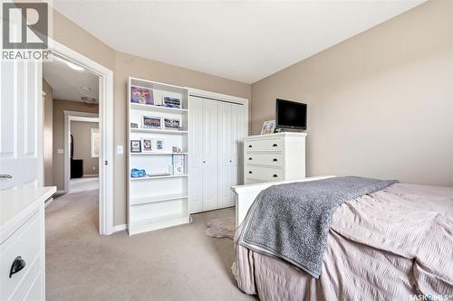 4914 Schwartz Way, Regina, SK - Indoor Photo Showing Bedroom