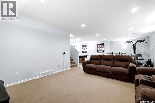 4914 Schwartz Way, Regina, SK - Indoor