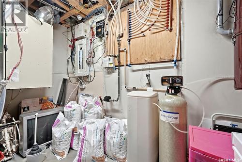 4914 Schwartz Way, Regina, SK - Indoor Photo Showing Basement