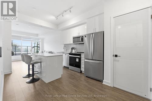 202 - 2782 Barton Street E, Hamilton (Riverdale), ON - Indoor Photo Showing Kitchen With Stainless Steel Kitchen