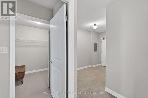 801 - 330 Ridout Street N, London East (East K), ON - Indoor Photo Showing Other Room