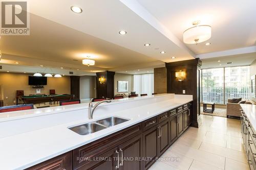 801 - 330 Ridout Street N, London East (East K), ON - Indoor Photo Showing Kitchen With Double Sink