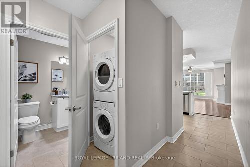 801 - 330 Ridout Street N, London East (East K), ON - Indoor Photo Showing Laundry Room