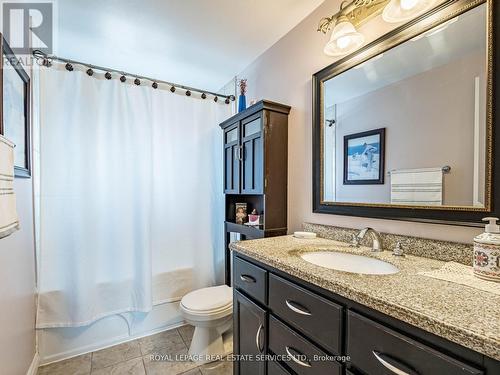 77 Martindale Crescent, Brampton, ON - Indoor Photo Showing Bathroom