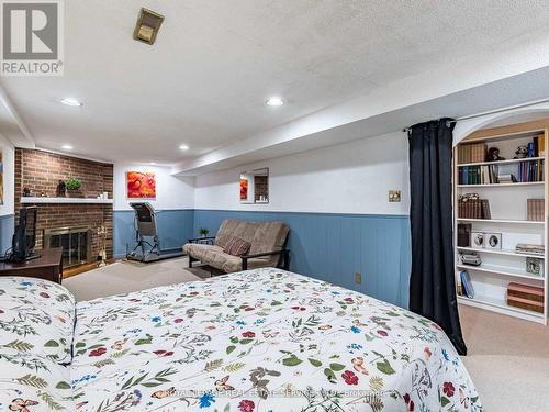 77 Martindale Crescent, Brampton, ON - Indoor Photo Showing Bedroom