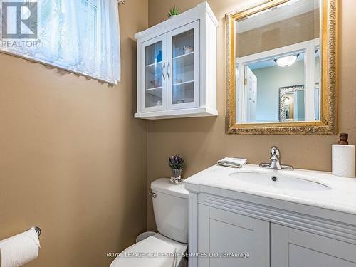 77 Martindale Crescent, Brampton, ON - Indoor Photo Showing Bathroom