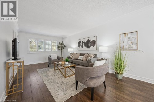 295 Water Street Unit# 21, Guelph, ON - Indoor Photo Showing Living Room